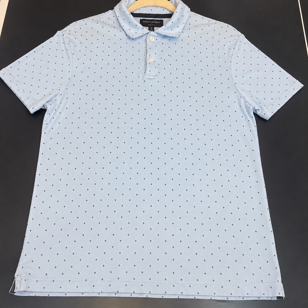 Banana Republic Dress Polo Shirt Men’s Size Small Cerulean Blue Diamond Print